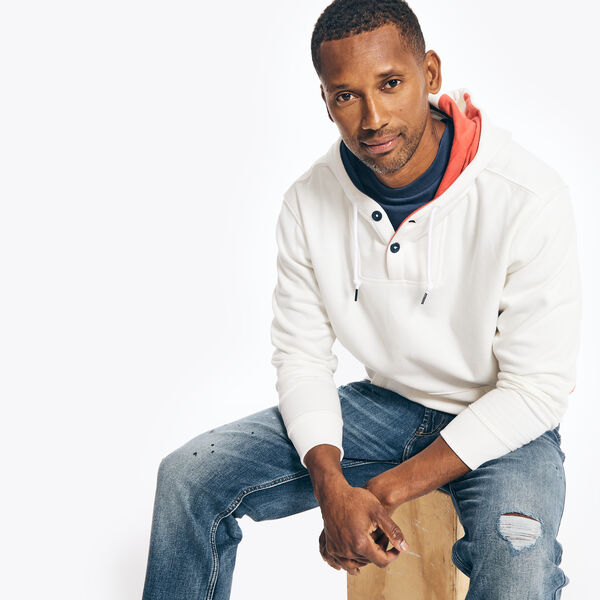 NAUTICA JEANS CO. SUSTAINABLY CRAFTED PULLOVER HOODIE - Marshmallow